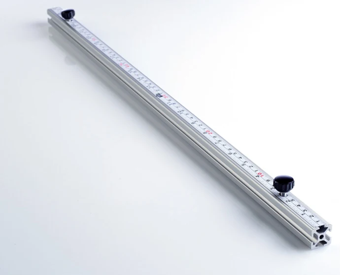 Afneembare mesbalk van de RoXY 65 met de Y-messen